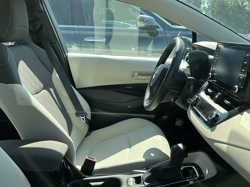 Toyota Corolla LE CVT (Natl) 2022
