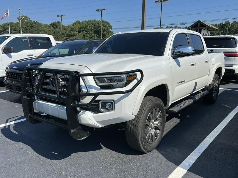 Toyota Tacoma 4WD Limited Double Cab 5' Bed V6 AT (Natl) 2022