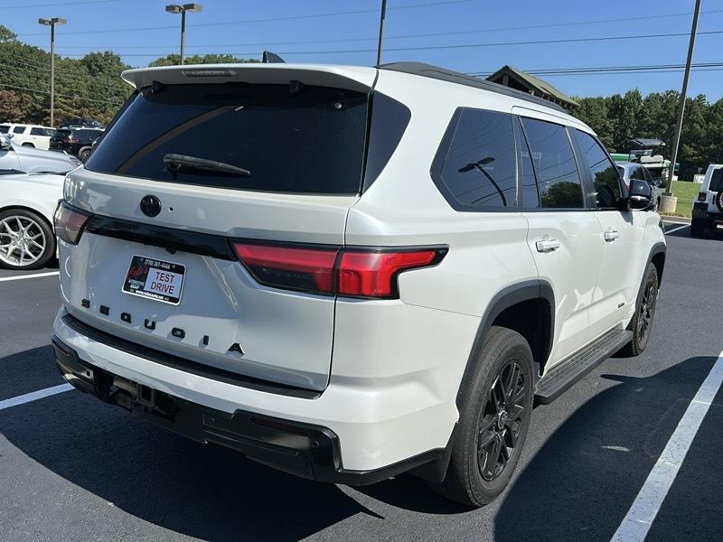 Toyota Sequoia  2024