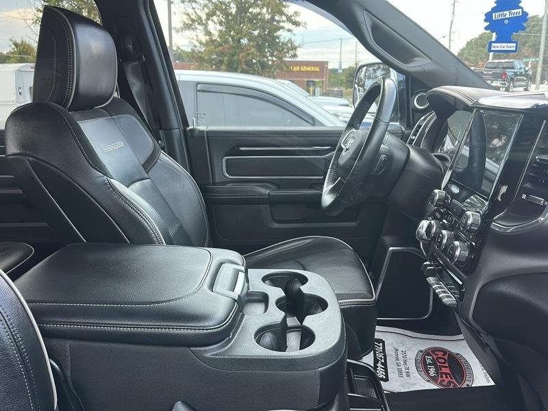 RAM 2500 Laramie 4x4 Crew Cab 6'4" Box 2022