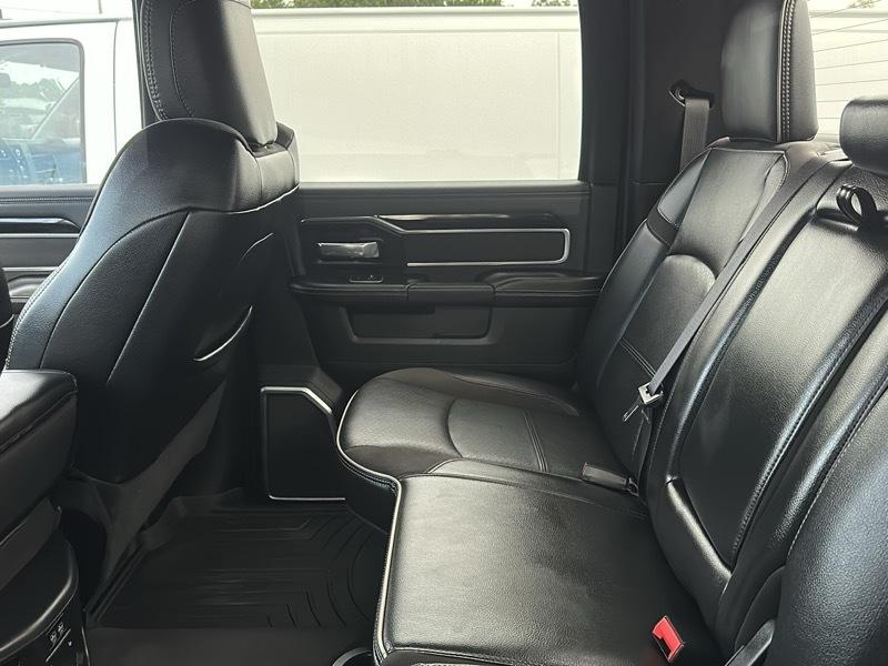 RAM 2500 Laramie 4x4 Crew Cab 6'4" Box 2022