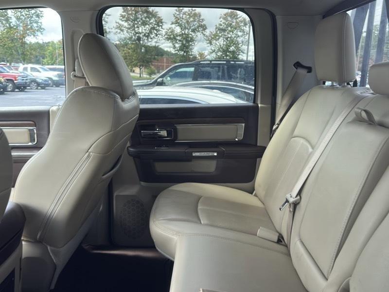RAM 2500 Laramie 4x4 Crew Cab 6'4" Box 2018