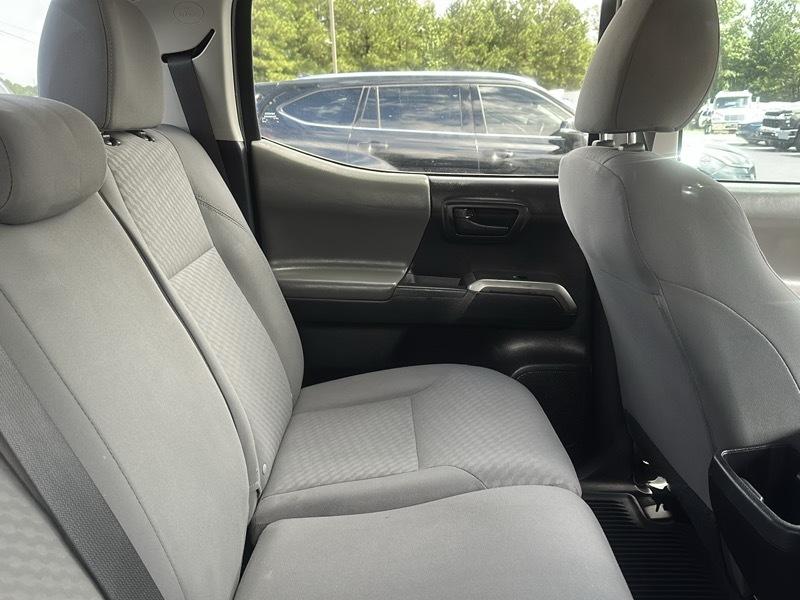 Toyota Tacoma 2WD TRD Off Road Double Cab 5' Bed V6 AT (Natl) 2020