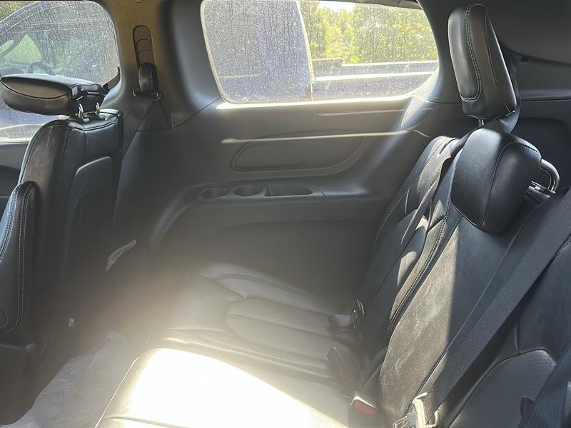 Chrysler Pacifica Select FWD 2025