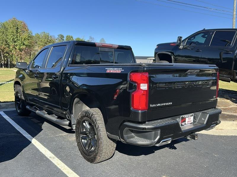 Chevrolet Silverado 1500 4WD Crew Cab 147" LT Trail Boss 2021