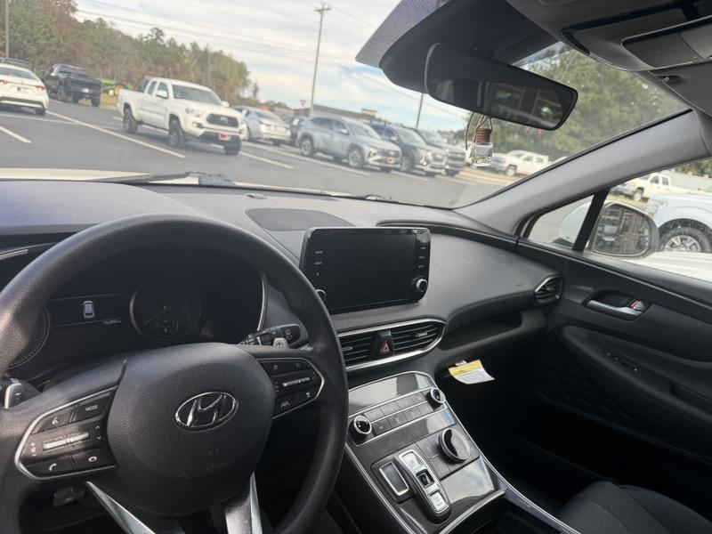 Hyundai Santa Fe SE FWD 2023