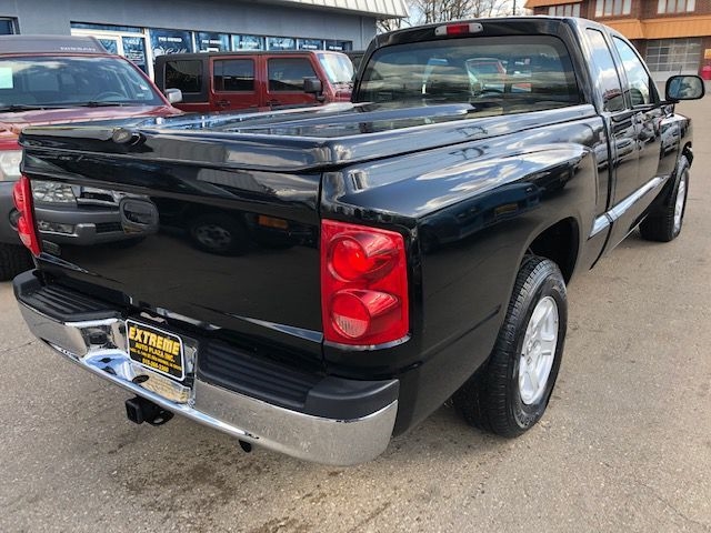 Dodge Dakota  2005