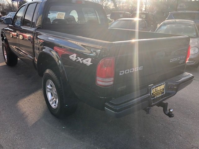 Dodge Dakota  2003