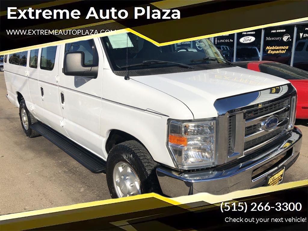 2012 Ford E-Series Econoline Wagon XLT