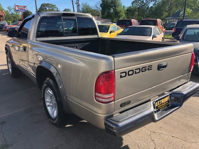 Dodge Dakota  2002