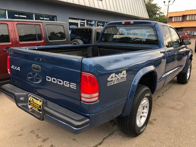 Dodge Dakota  2002