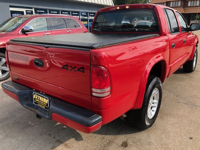 Dodge Dakota  2002