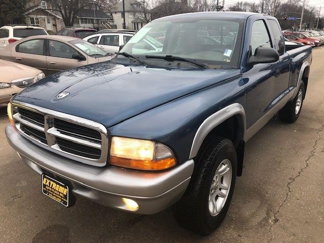 Dodge Dakota  2004
