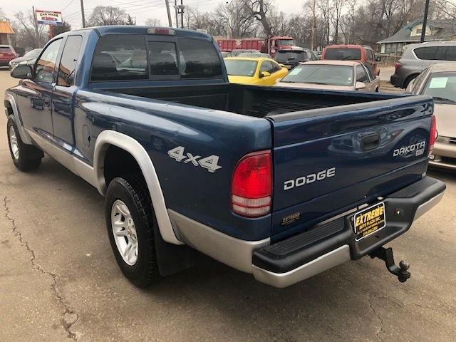 Dodge Dakota  2004