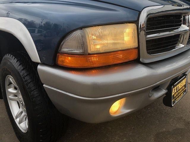 Dodge Dakota  2004