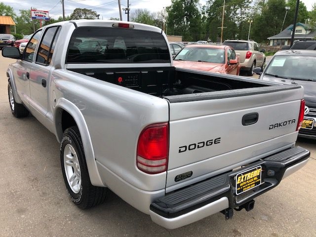 Dodge Dakota  2004