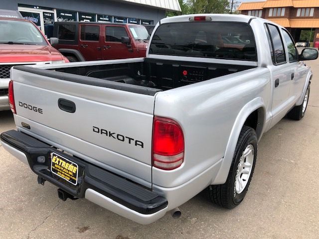 Dodge Dakota  2004