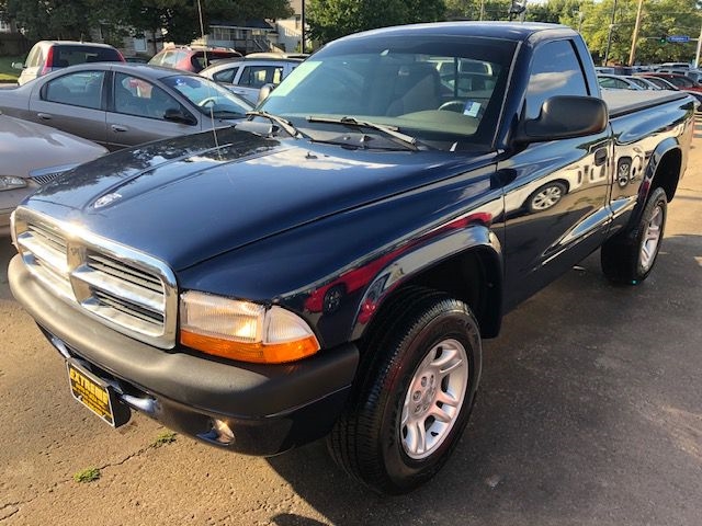 Dodge Dakota  2004
