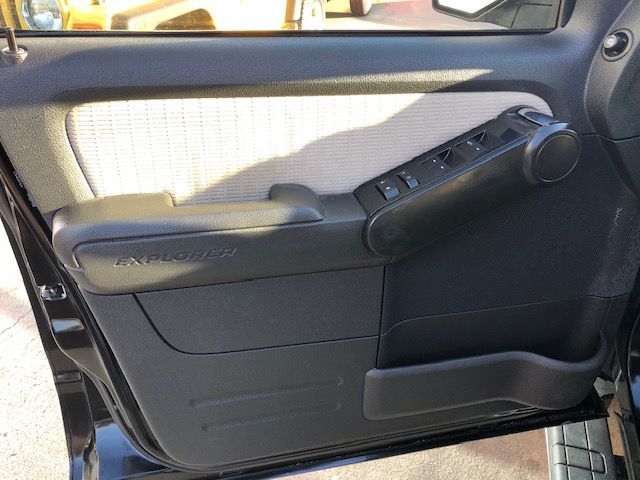 Ford Explorer Sport Trac  2008