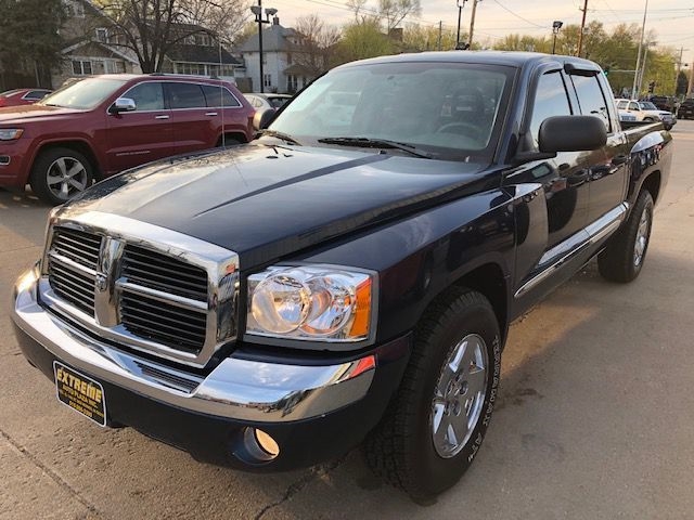 Dodge Dakota  2005