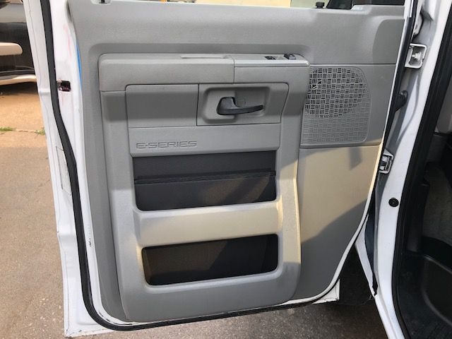 Ford Econoline  2012