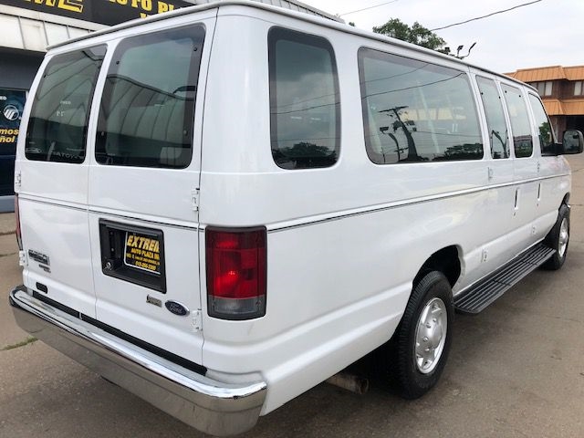 Ford Econoline  2013