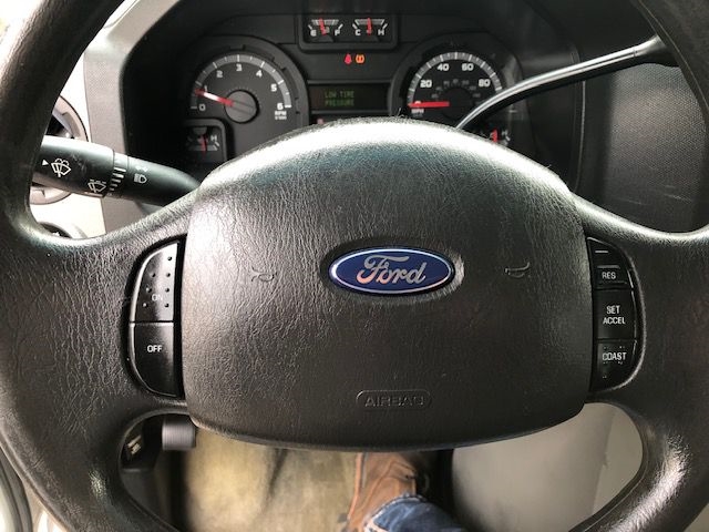 Ford Econoline  2013