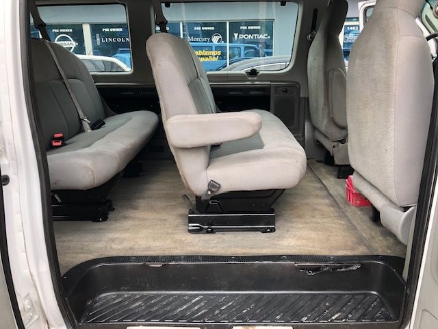 Ford Econoline  2013