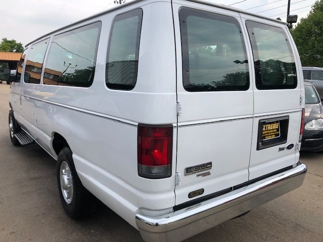 Ford Econoline  2013