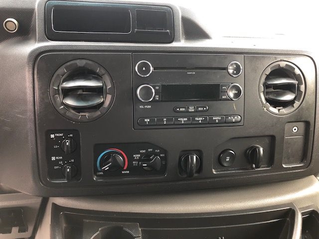 Ford Econoline  2013