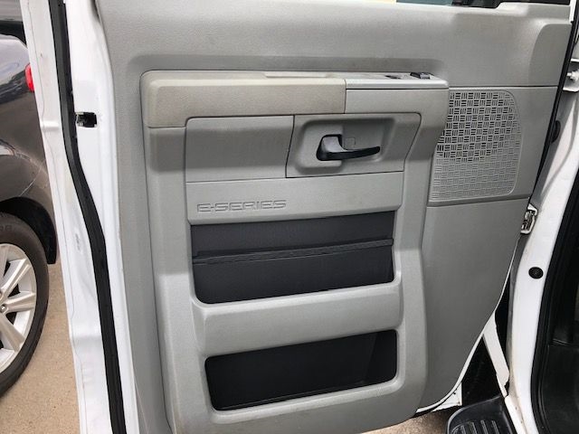 Ford Econoline  2013