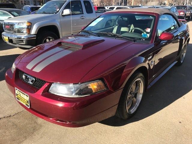 Ford Mustang  2004