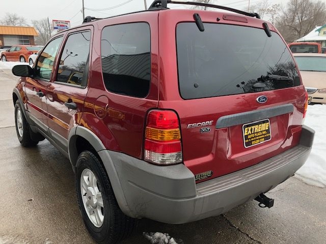 Ford Escape  2001