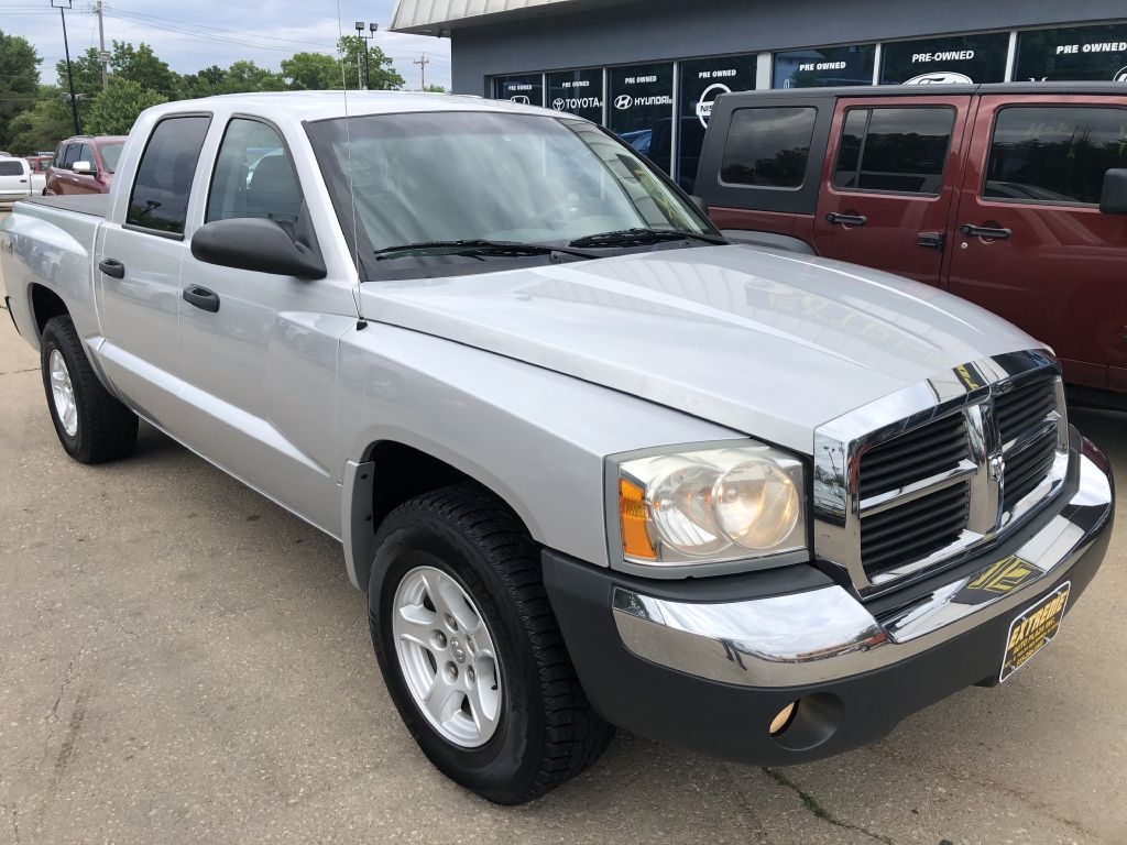 Dodge Dakota  2005