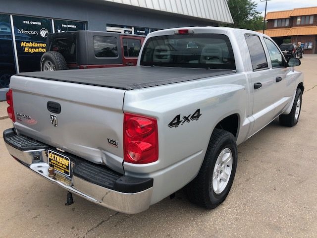 Dodge Dakota  2005