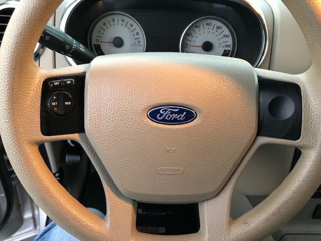 Ford Explorer Sport Trac  2007