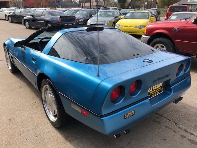 Chevrolet Corvette  1989