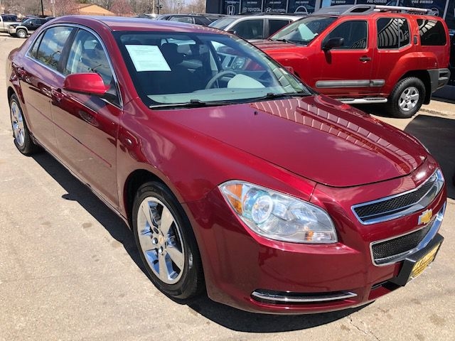 Chevrolet Malibu  2011