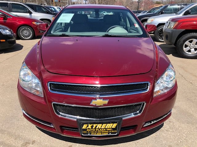 Chevrolet Malibu  2011