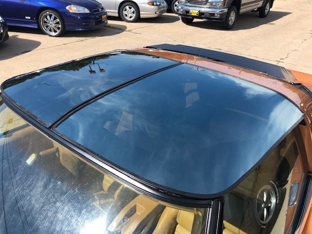 Chevrolet Corvette  1982