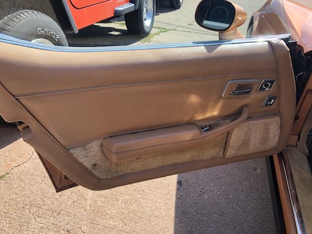 Chevrolet Corvette  1982