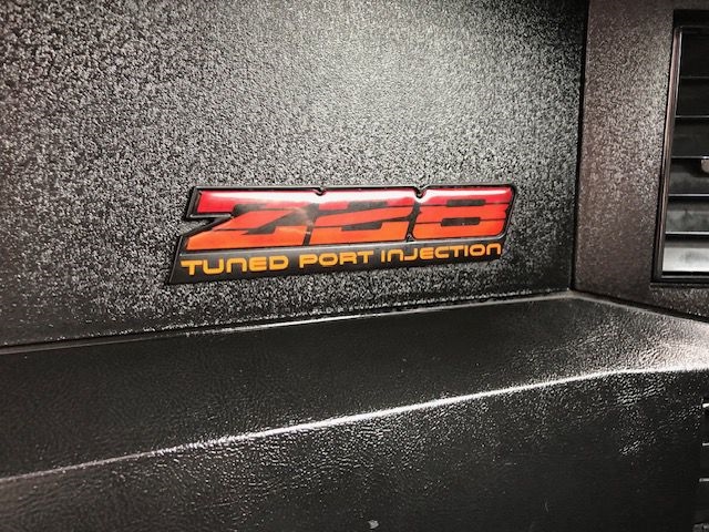 Chevrolet Camaro  1985