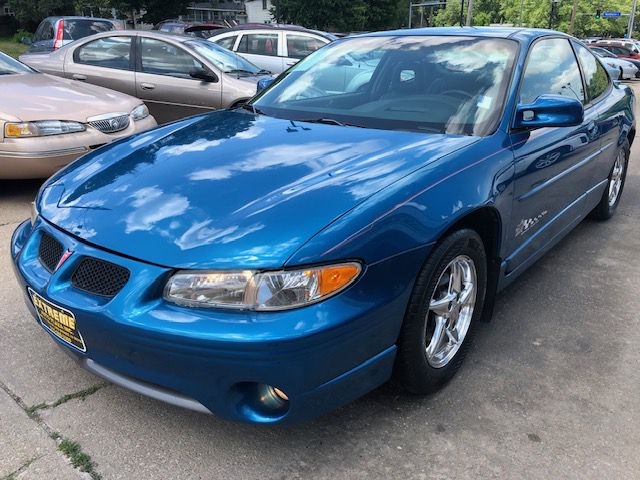 Pontiac Grand Prix  1998