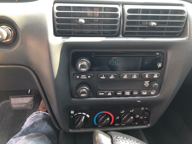 Chevrolet Cavalier  2003