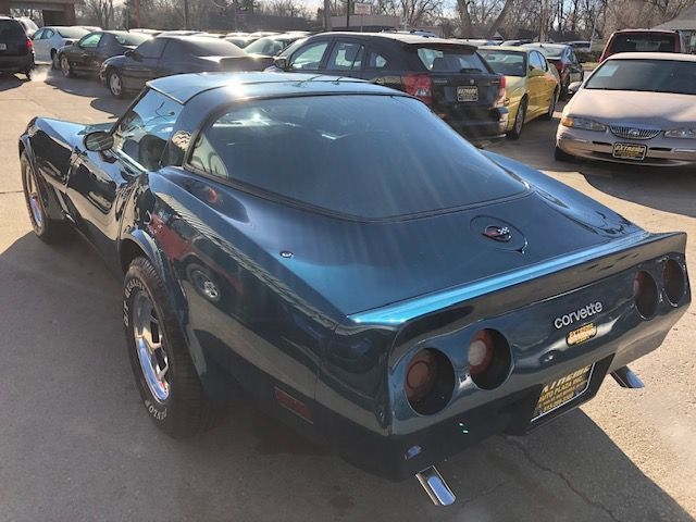 Chevrolet Corvette  1982