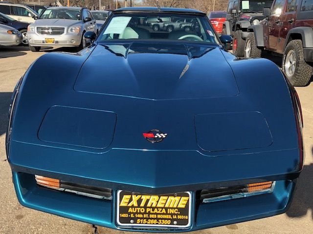Chevrolet Corvette  1982