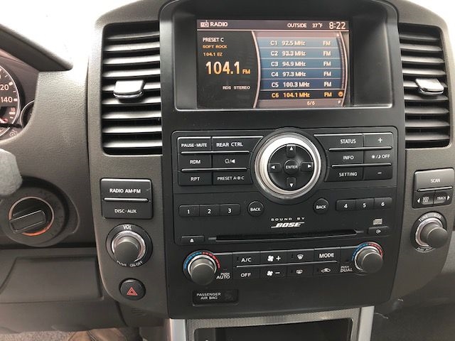 Nissan Pathfinder  2011