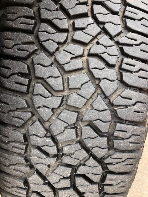 Nissan Pathfinder  2011