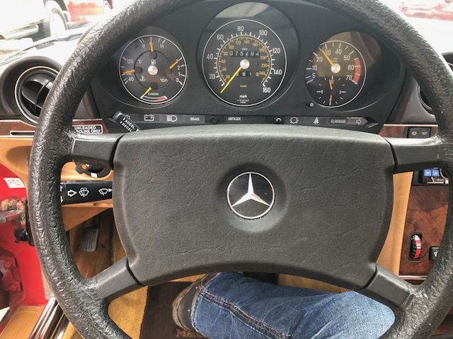 Mercedes-Benz 380  1985