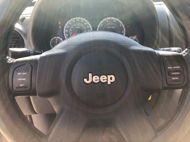 Jeep Liberty  2006